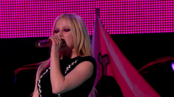 Avril Lavigne: The Best Damn Tour - Live in Toronto (2008) download