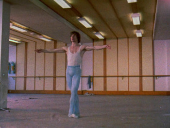 I Am a Dancer (1972) download