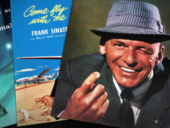Sinatra. Todo o nada (2023) download