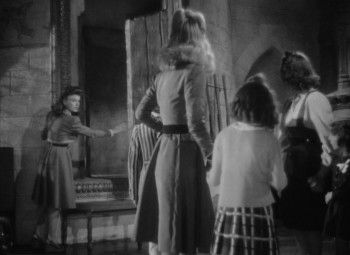 Sylvia and the Ghost (1946) download