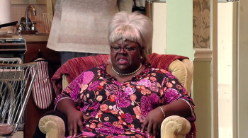 Tyler Perry's Madea's Big Happy Family - The Play (2010) download